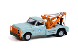 1:64 1969 Chevrolet C-30 Dually Wrecker Tow Truck -- Gulf Oil -- Greenlight