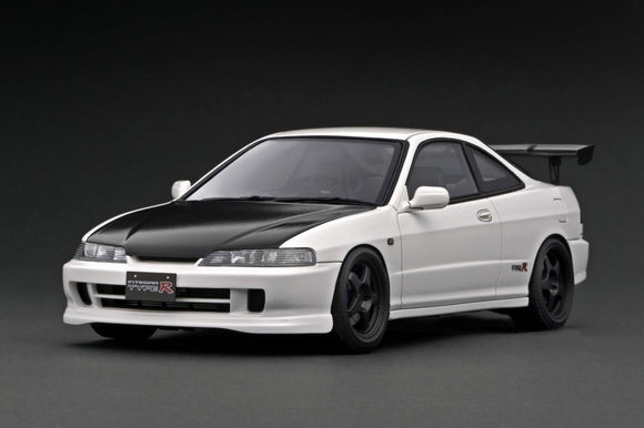 1:18 Honda Integra (DC2) Type R -- White w/Black Bonnet -- Ignition Mo