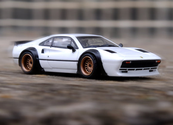 1:64 Ferrari 308 GTB LBWK Liberty Walk -- White -- INNO64