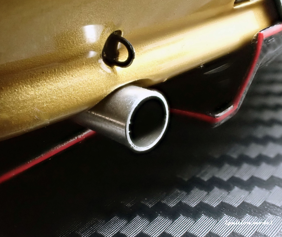 1:18 Nissan Skyline R32 GT-R TOP SECRET -- Gold -- Ignition Model IG35