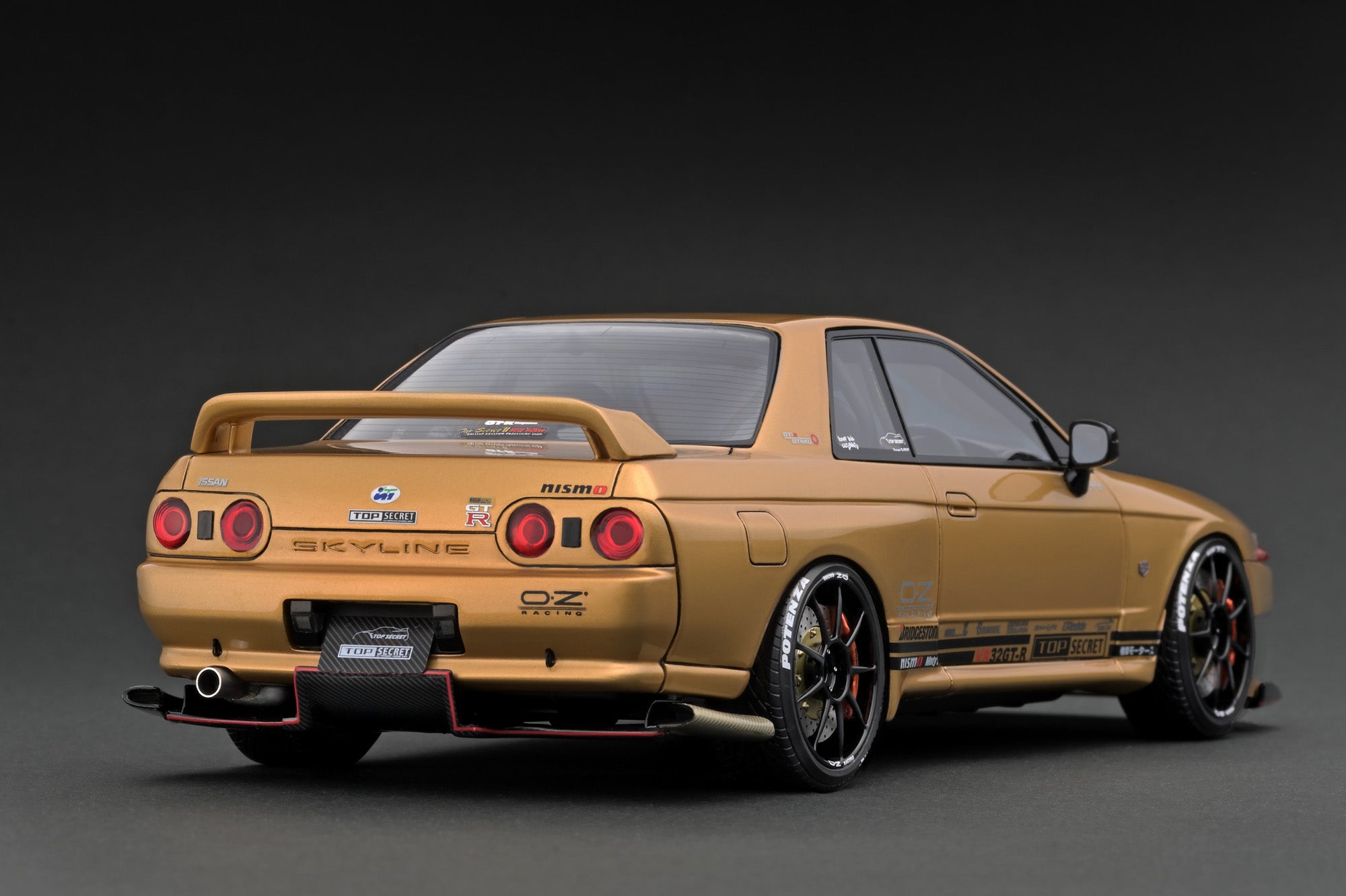 1:18 Nissan Skyline R32 GT-R TOP SECRET -- Gold -- Ignition Model IG35