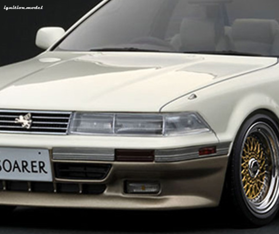 1:18 Toyota Soarer (Z20) 3.0GT-Limited -- White/Gold -- Ignition Model