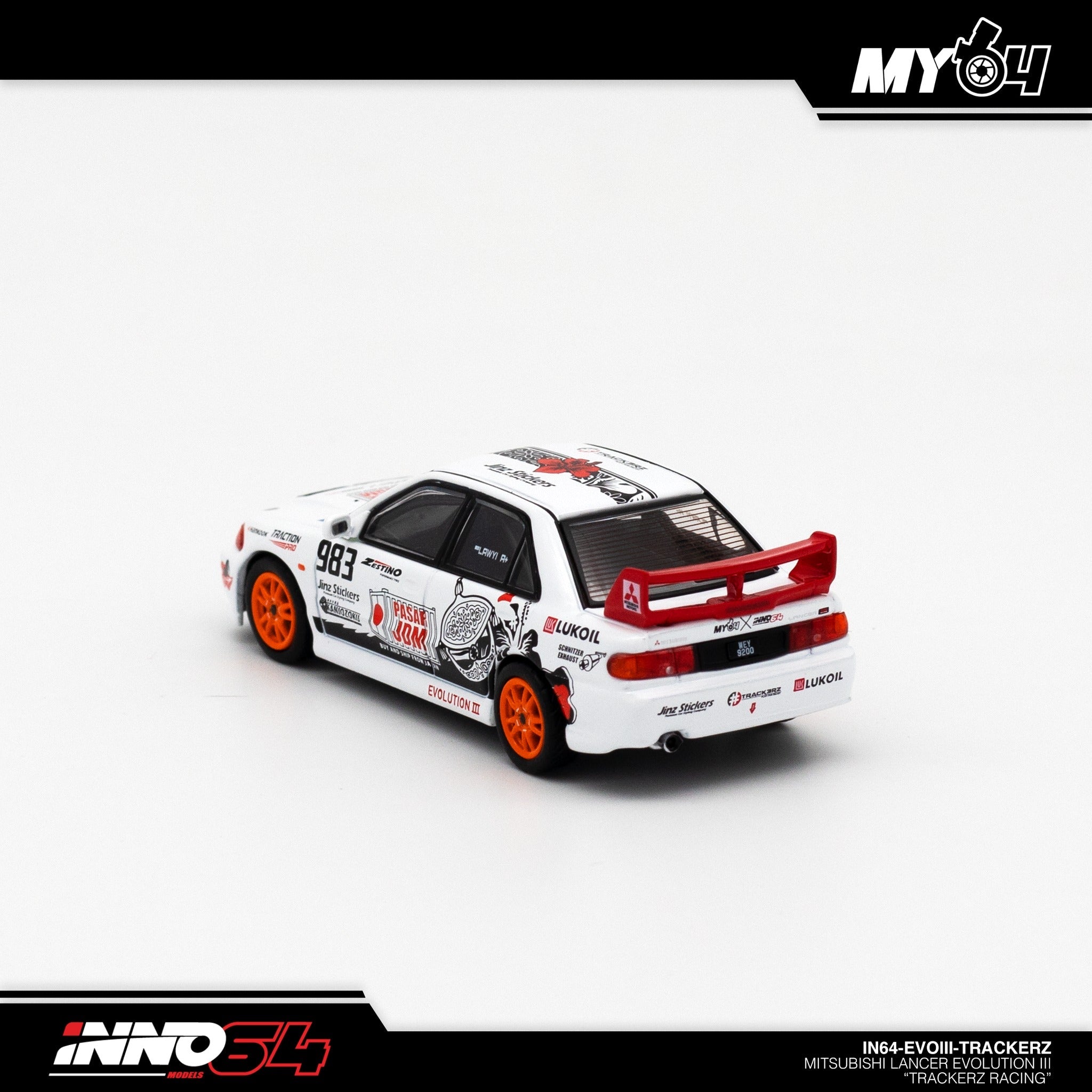 1:64 Mitsubishi Lancer Evolution III -- Trackers Racing -- INNO64