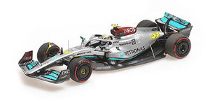 1:43 2022 Lewis Hamilton - Bahrain GP 3rd -- Mercedes-AMG W13 E -- Minichamps F1