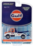 1:64 International Durastar 4400 Tow Truck -- Gulf Oil -- Greenlight