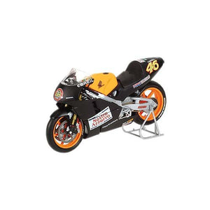 1:12 2000 Valentino Rossi -- #46 Honda NSR500 -- Pre-Season Test -- Mi