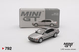 1:64 BMW 750IL -- Aspen Silver Metallic -- Mini GT MGT00792