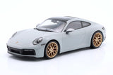 1:18 Porsche 911 (992) Carrera 4S Coupe 2023 -- Chalk Grey -- Minichamps