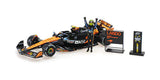 1:64 2025 Lando Norris -- World Champion -- #4 McLaren MCL39 -- Minichamps F1