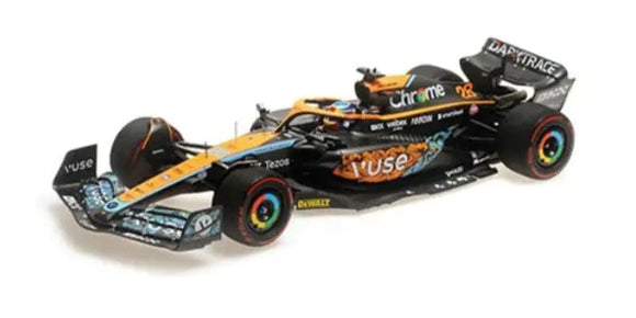 (Pre-Order) 1:18 2022 Oscar Piastri -- Abu Dhabi Test -- McLaren MCL36 -- Minichamps F1