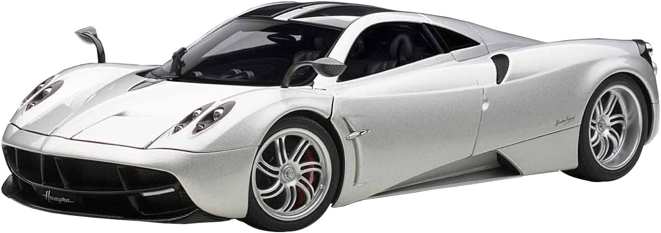 PAGANI Huayra (2011) Gris Métal Ech:1/18 - Collect World PAGANI Huayra (2011) Gris Métal Ech:1/18 - Collect World