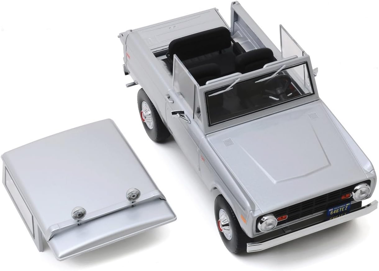 1:18 1970 Ford Bronco - Silver -- Jack Travens from Speed (1994) -- Gr