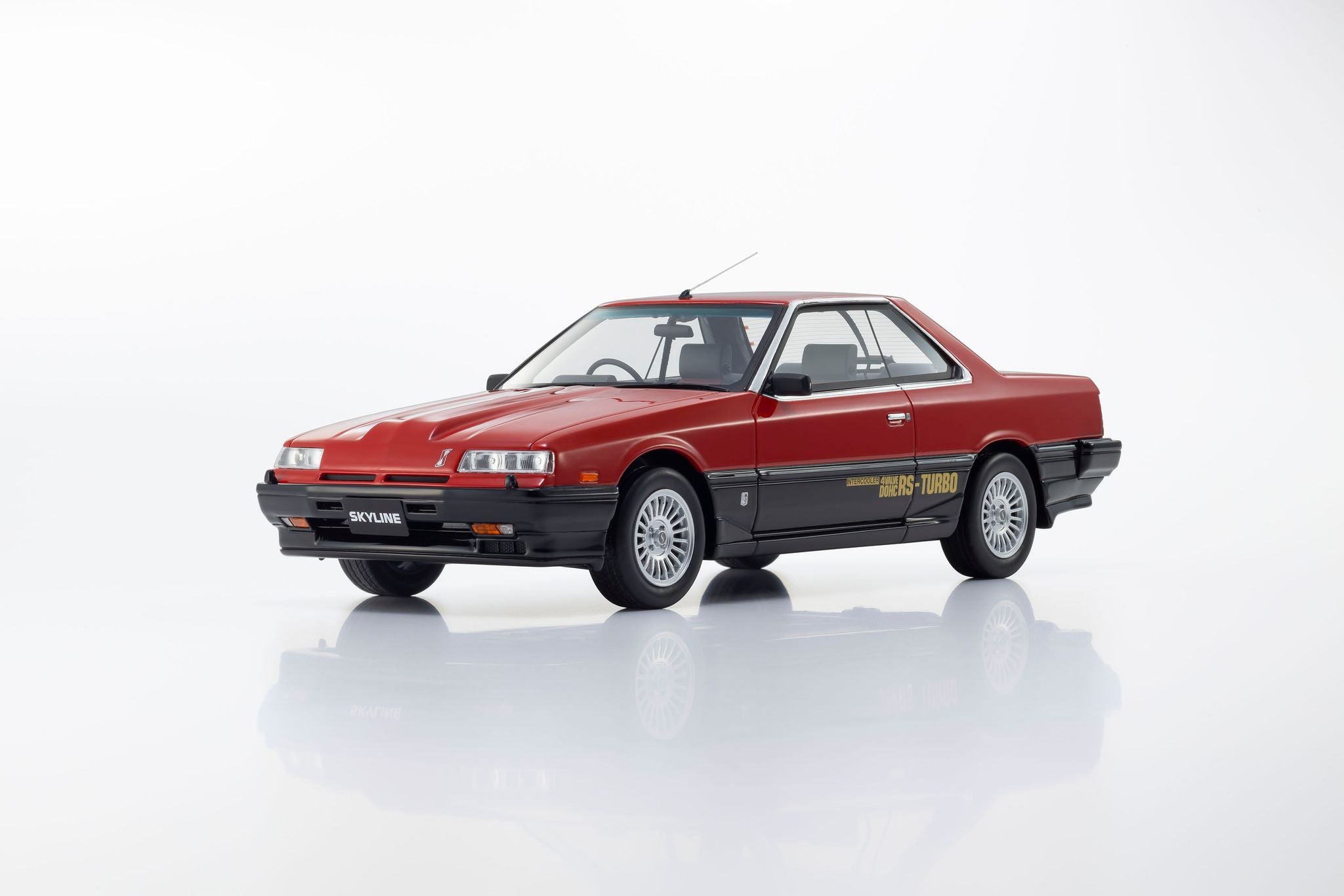 1:18 Nissan Skyline 2000 Turbo RS-X -- Red/Black -- Kyosho: Samurai