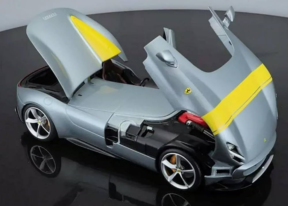 1:18 Ferrari Monza SP1 -- Grey/Yellow -- Maisto