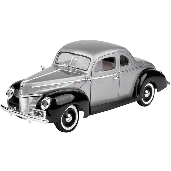 1:18 1940 Ford Deluxe -- Grey/Black -- MotorMax: Timeless Classics