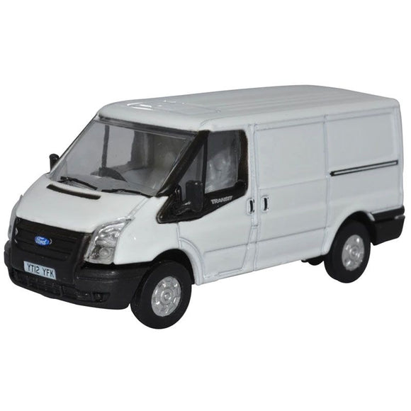 1:76 (OO) Ford Transit MkV SWB Low Roof -- Frozen White -- Oxford 76FT036