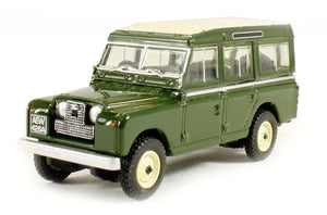 1:76 (OO) Land Rover Series II Station Wagon -- Bronze Green -- Oxford 76LAN2002