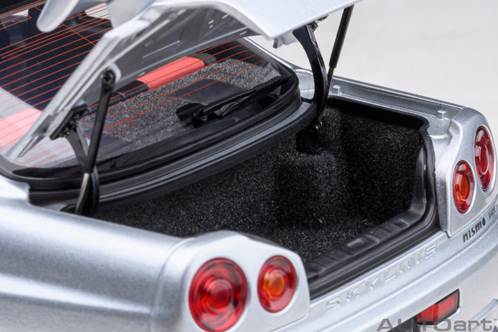 1:18 Nissan Skyline GT-R (R34) Z-Tune -- Silver -- AUTOart 77461