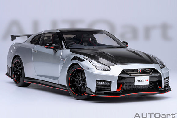 1:18 Nissan GT-R (R35) Nismo 2022 -- Ultimate Metal Silver -- AUTOart