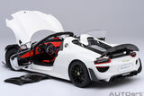 (Pre-Order) 1:18 Porsche 918 Spyder Weissach Package -- White w/Red Interior -- AUTOart