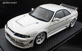 (Pre-Order) 1:18 NISMO 400R (BCNR33) -- White -- Ignition Model IG3653