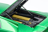 1:18 Lamborghini Diablo SE30 -- Green -- AUTOart 79150