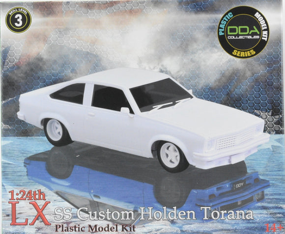 1:24 Holden LX SS Torana Slammed 308 Engine -- PLASTIC KIT -- DDA Collectibles