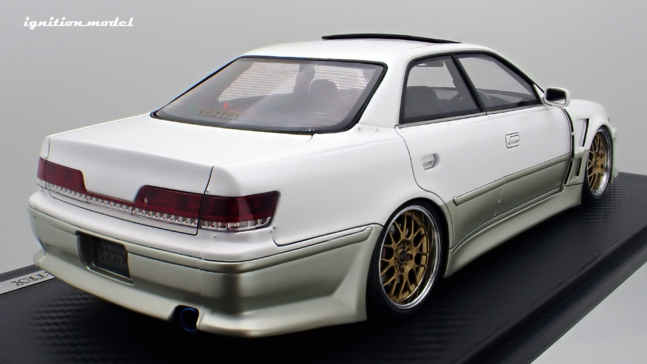 1:18 Toyota JZX100 MARK-II VERTEX -- White/Gold -- Ignition Model IG35