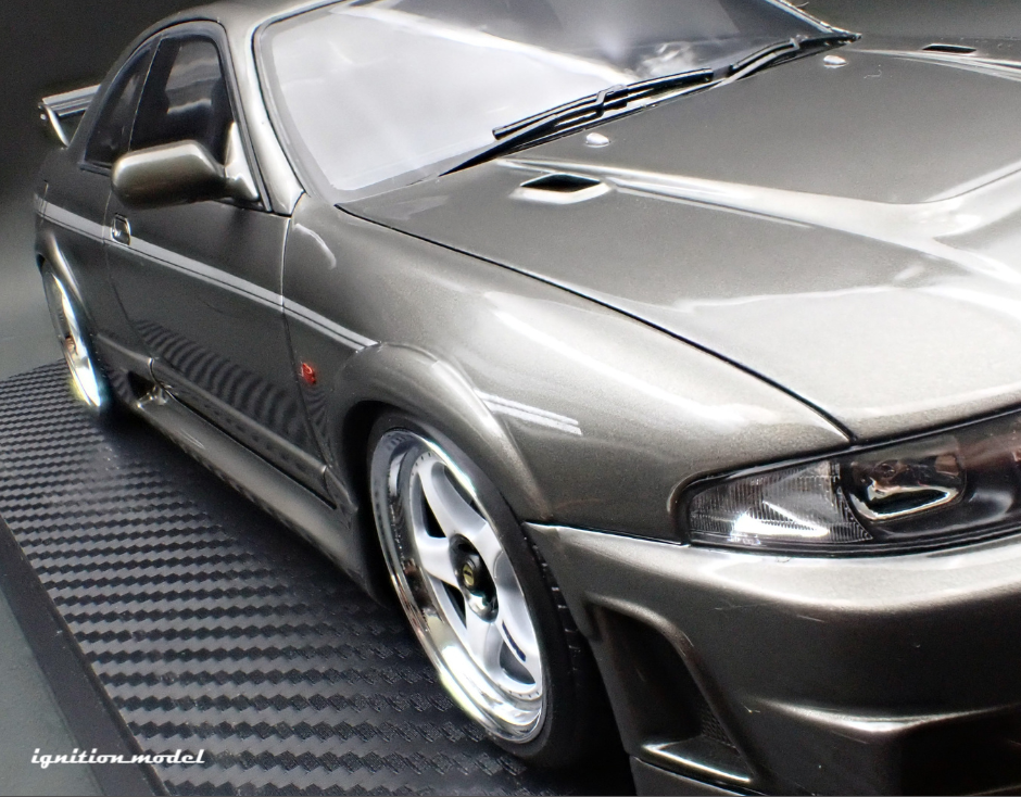 1:18 NISMO 400R - Nissan Skyline R33 GTR -- Dark Grey Metallic -- Igni