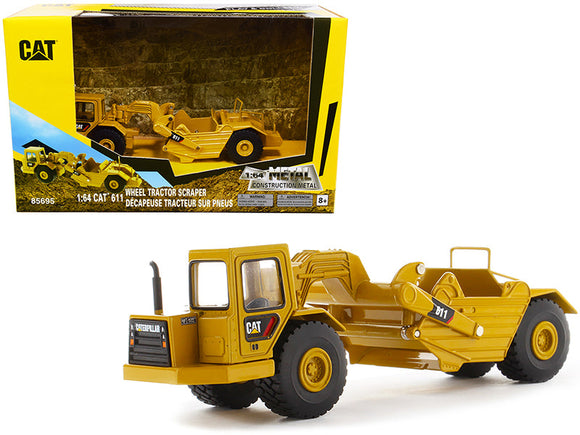 1:64 CAT 611 Wheel Tractor Scraper -- Diecast Masters Caterpillar