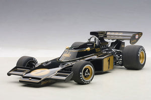 1:18 1973 Emerson Fittipaldi -- #1 Lotus 72E -- AUTOart 87327