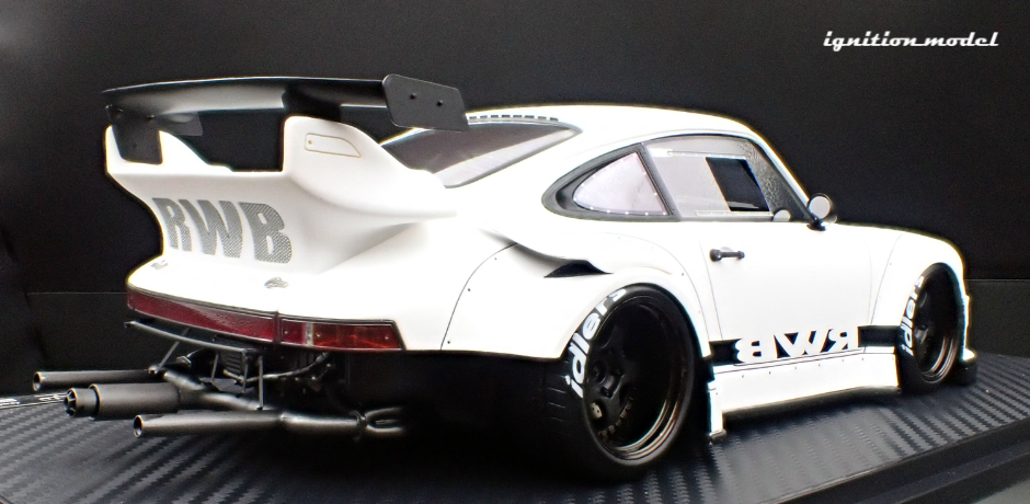 RWB930 イグニション1/18 マッドホワイト RWB930 イグニション1/18 マッドホワイト RWB930 イグニション1/18