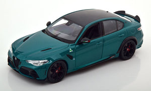 1:18 Alfa Romeo Giulia GTA -- Metallic Green -- Bburago