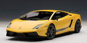 1:18 Lamborghini Gallardo LP570-4 Superleggera -- Yellow -- AUTOart 74658