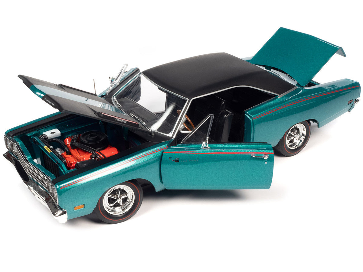 1969 Plymouth Roadrunner 1:18 ダイキャスト 1:18 1969 Plymouth Road Runner -- Seafoam Turquoise Metallic