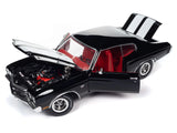 1:18 1970 Chevrolet Chevelle Hardtop -- Tuxedo Black -- American Muscle