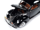 1:18 1937 Lincoln Zephyr -- Gloss Black wth Red Interior -- Auto World