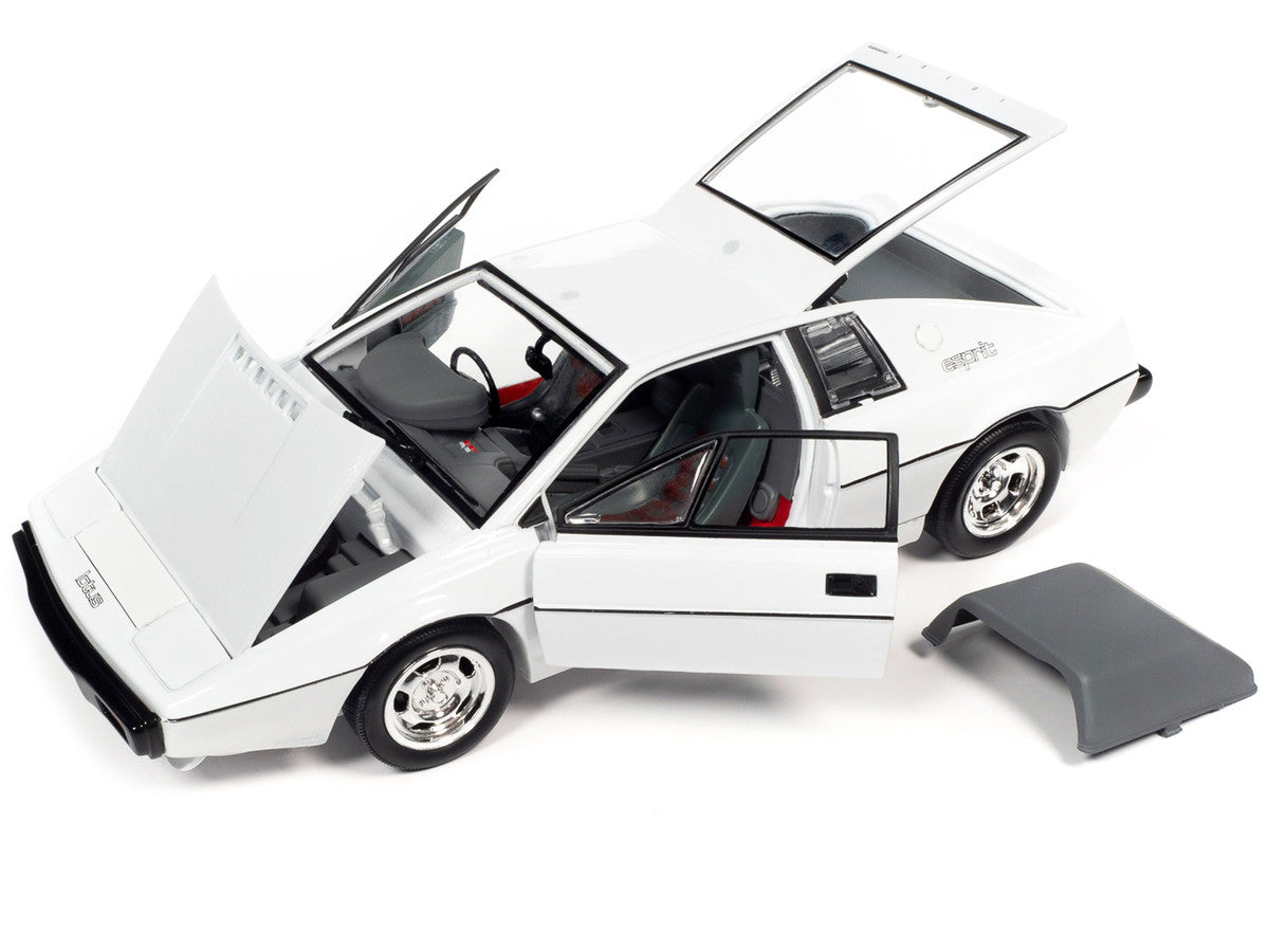 1:18 Lotus Esprit Submarine Car -- James Bond The Spy Who Loved Me --