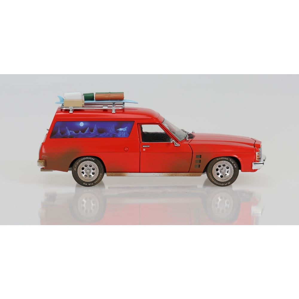 1:24 Mad Max (Dirty Version) -- Holden HJ Sandman Panel Van -- Orange