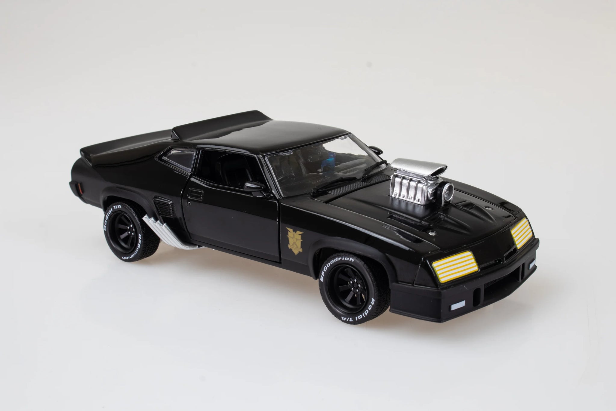 1:24 Scale Model Cars - Shop 1:24 Scale Diecast Cars Online