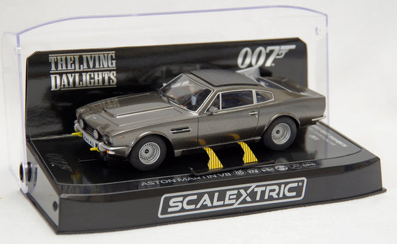 Scalextric 1:32 -- Aston Martin V8 -- James Bond: The Living Daylights