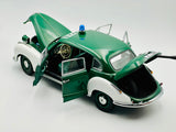 1:18 BMW 501 Police Car "Polizei" -- Green/White -- AUTOart 70606