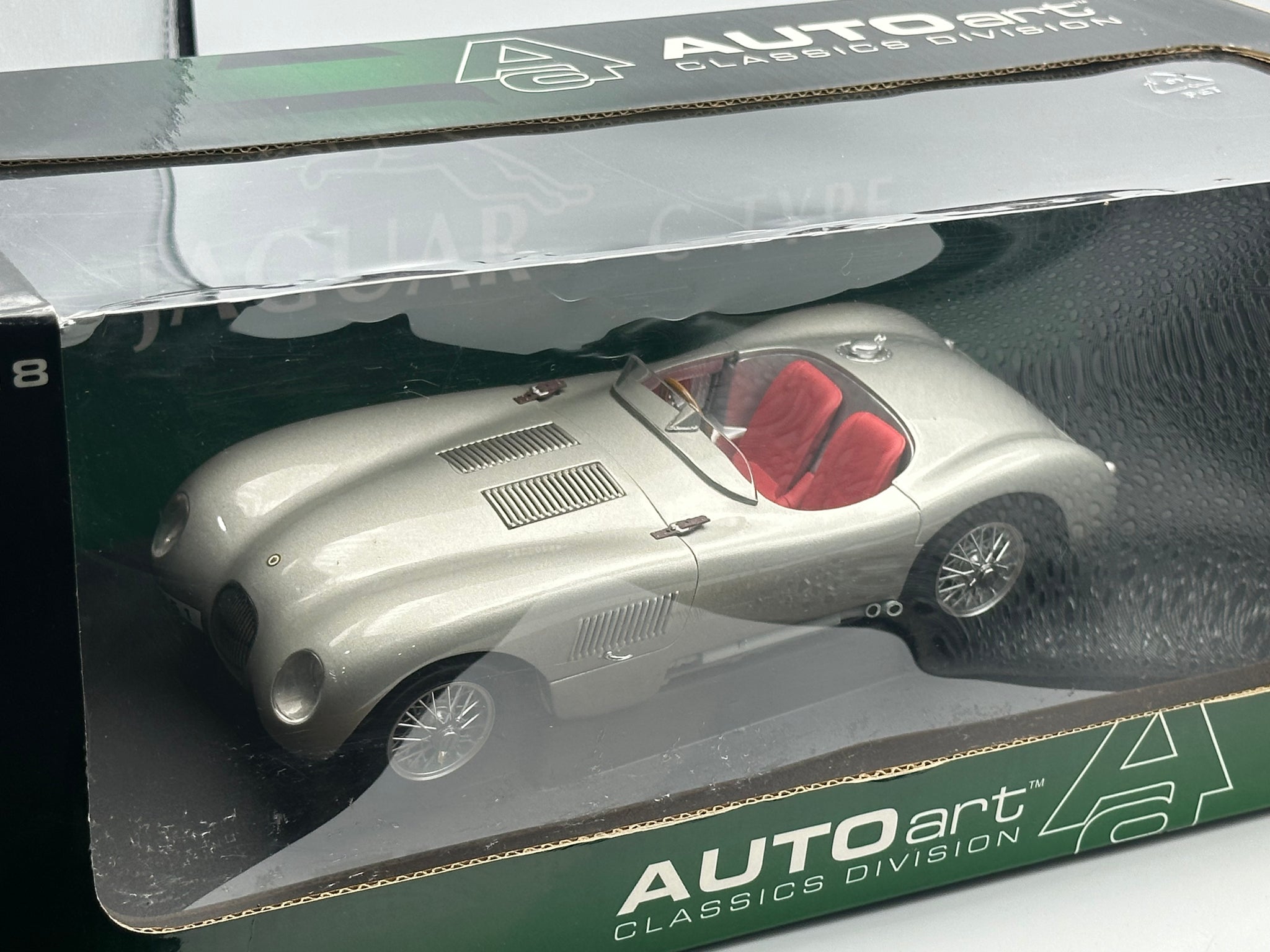 1:18 Jaguar C-Type 1951 -- Silver -- AUTOart 73501 1:18 Jaguar C-Type 1951 -- Silver -- AUTOart 73501