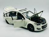 1:18 Holden VF Commodore SSV Redline II -- Heron White -- Biante SH