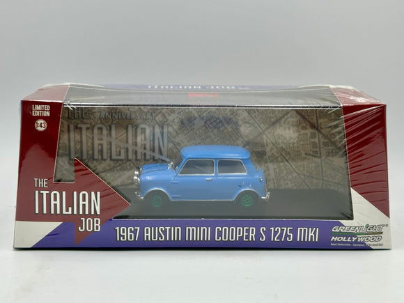 1:43 1967 Austin Mini Cooper S - *CHASE VERSION* - The Italian Job -- Greenlight