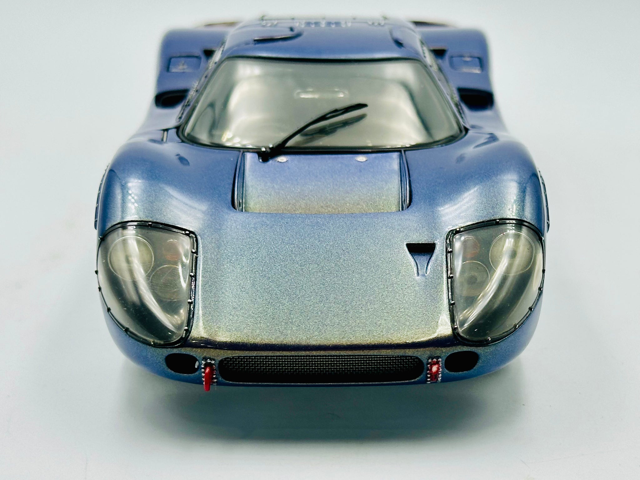1:18 Ford GT40 MK IV -- Pearlescent Purple -- Catalunya Splash -- Exot