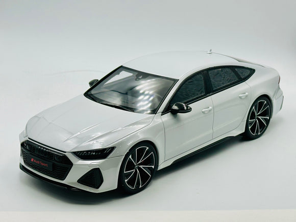 1:18 Audi RS 7 Sportsback -- Glacier White -- GT Spirit