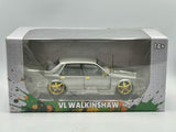 1:24 Holden VL Commodore Walkinshaw -- *CHASE VERSION* Silver -- DDA Collectibles: Sfragismeno