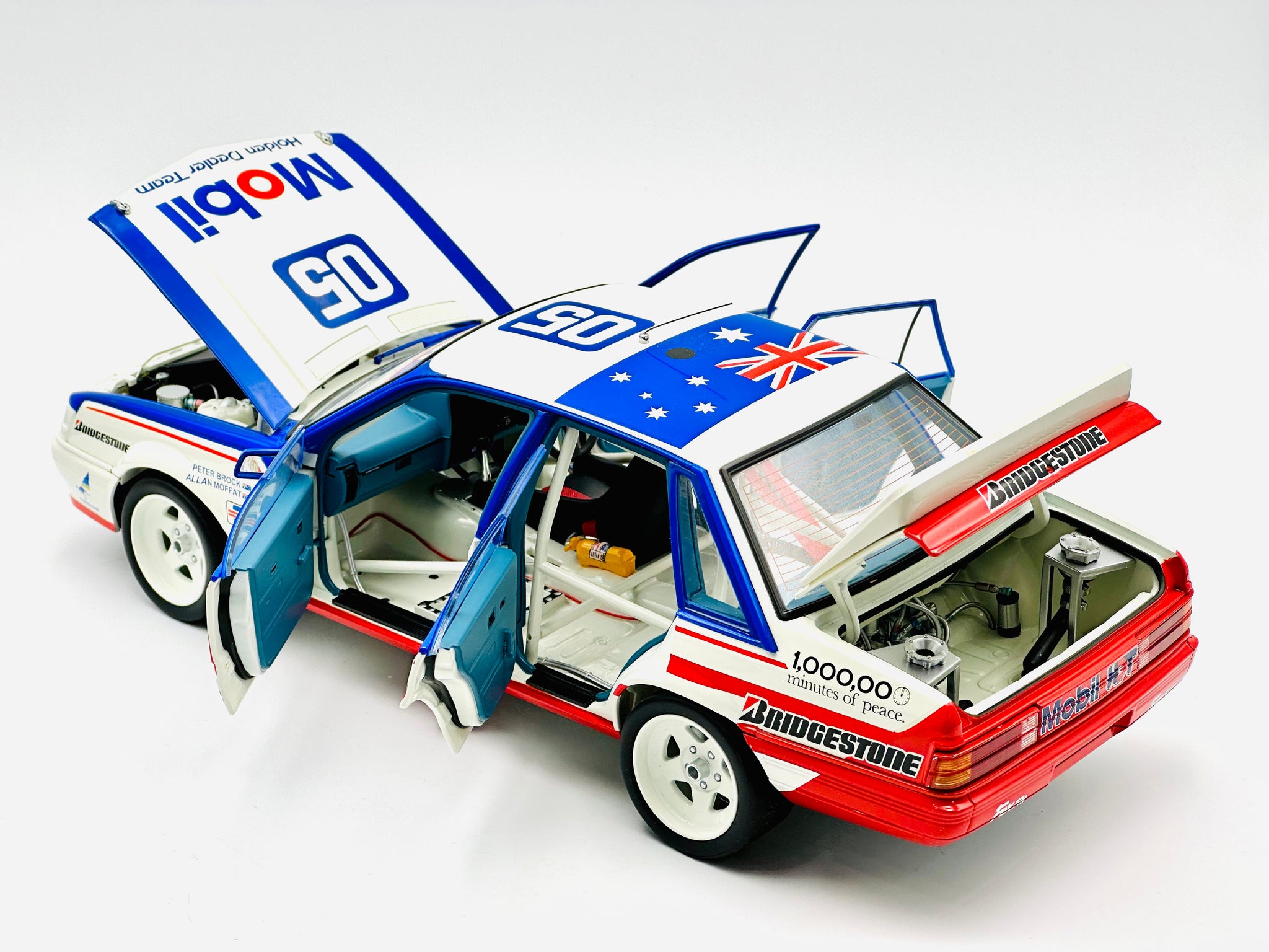 トミカ WRX STI Peter Brock 86th Birthday トミカ WRX STI Peter