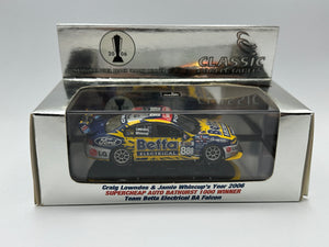 1:43 2006 Bathurst Winner -- Lowndes/Whincup -- Classic Carlectables